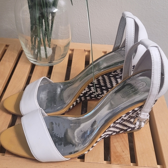 Coach Wedge Sandals White - Picture 2 of 4